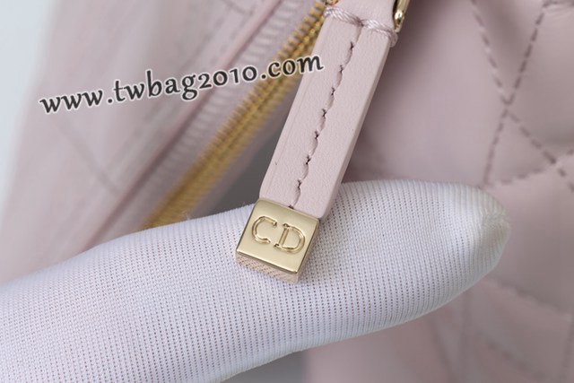 Dior专柜新款迪奥高仿原单藤格纹Dio.r字母扣菜篮子手提女包 djfk1613